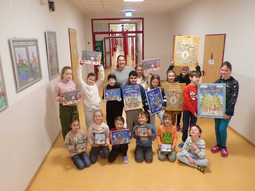 Adventskalender – Aktion bringt vorweihnachtliche Freude in die Klassen